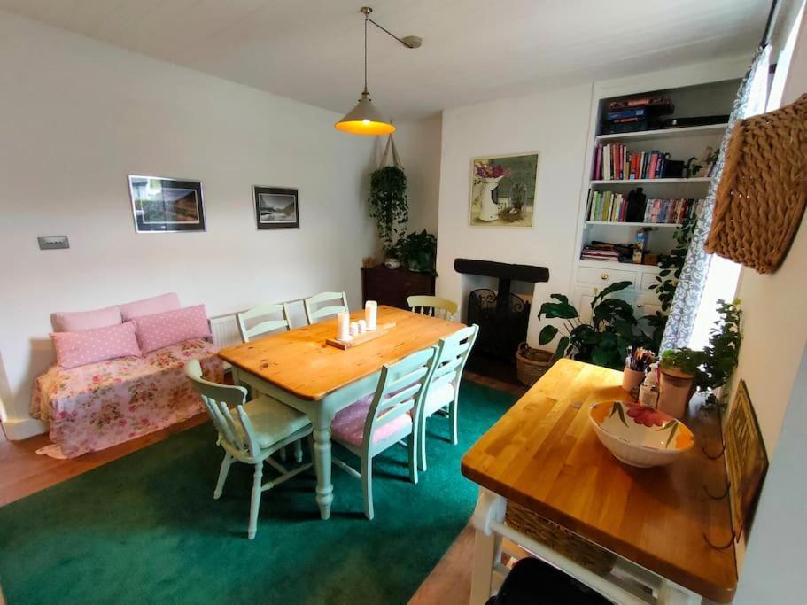 Perfect For Snowdon. Groups, Families+Dogs Welcome Llanberis Exterior photo